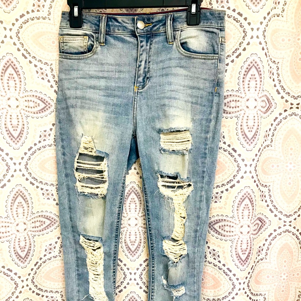 Cello Mid Rise Distressed White Wash Jeans